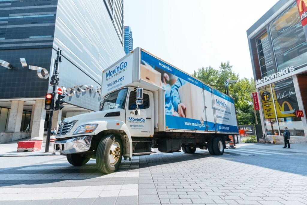 Moving Company Montreal to Ontario