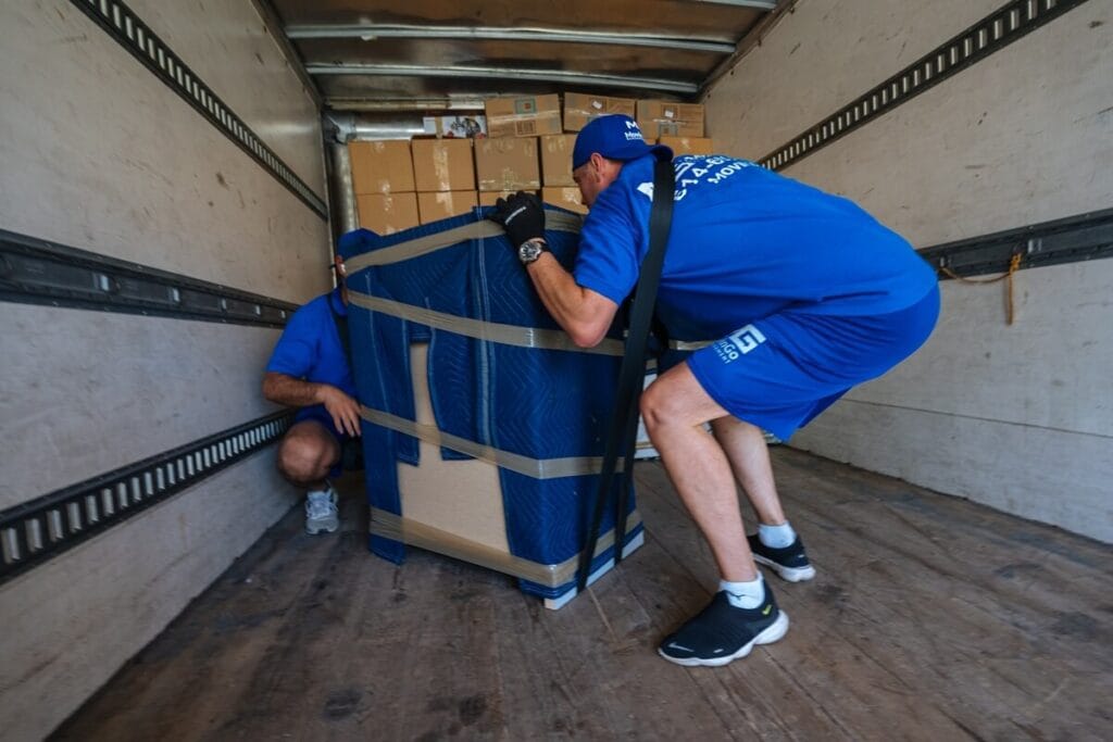 Moving Service Commercial In Montreal