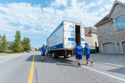 movingo_moving_company_montreal-60-400x267-1.jpg