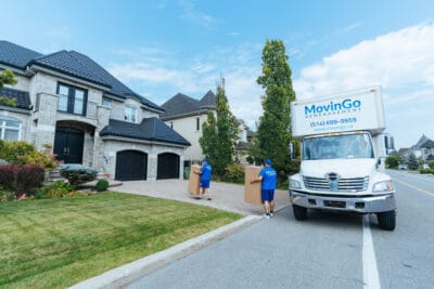 movingo_moving_company_montreal-67-400x267-1.jpg