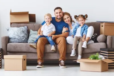 movingo residential moving montreal 400x267 1.jpg